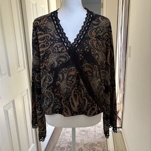 Cupcakes & Cashmere Black Paisley Lace Top